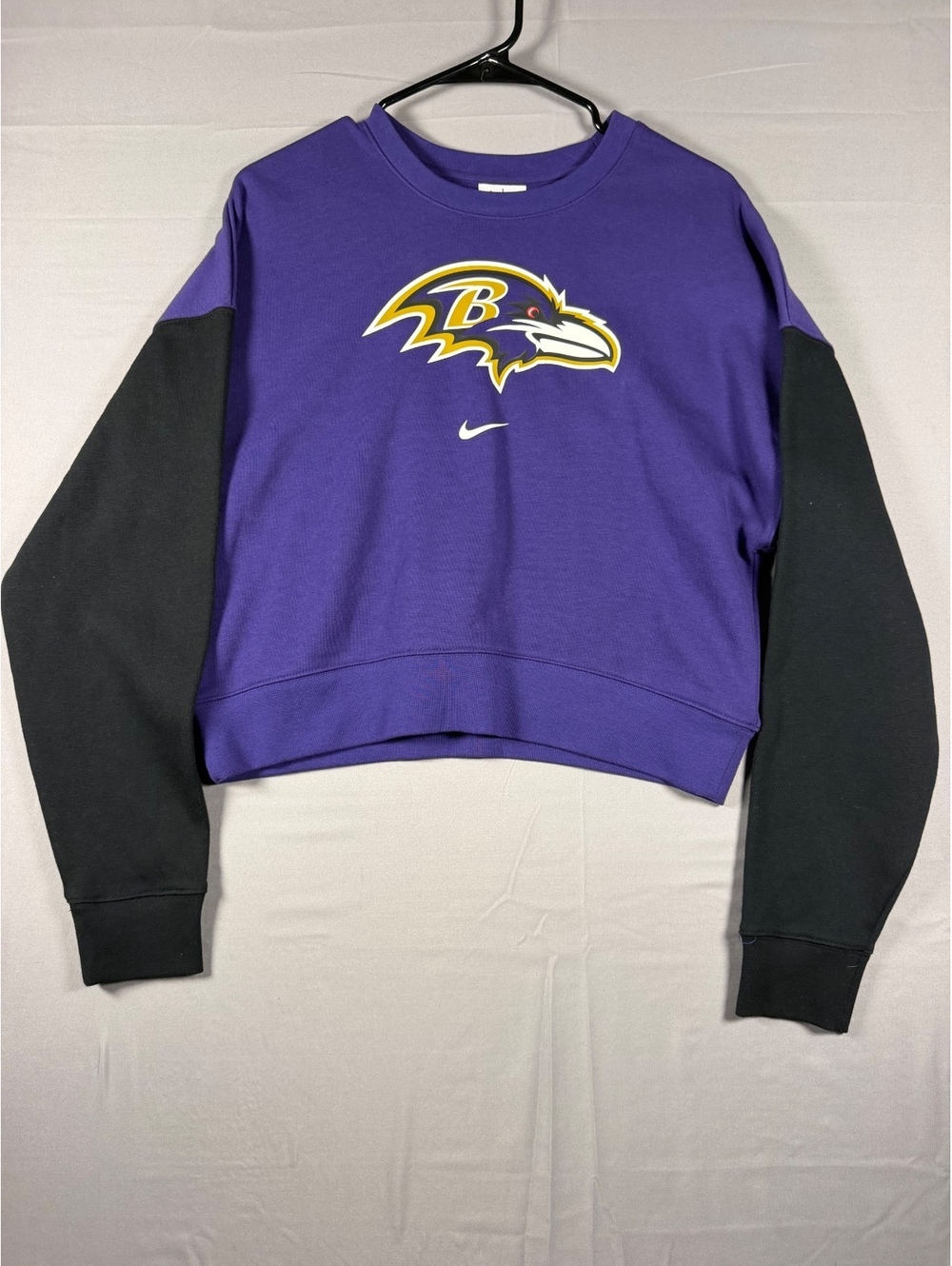 Nike NFL Baltimore Ravens Purple and Black Cropped Sweatshirt XL